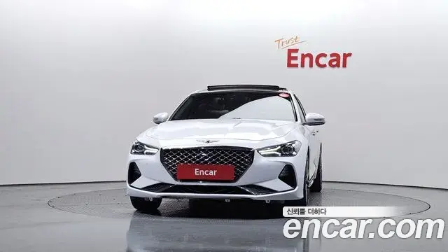Genesis G70 2018 — ფოტო 17/20