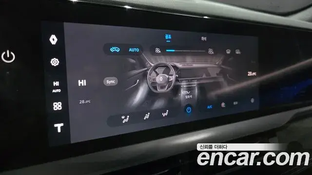 Renault Samsung Grand Koleos 2024 — Фото 16/20