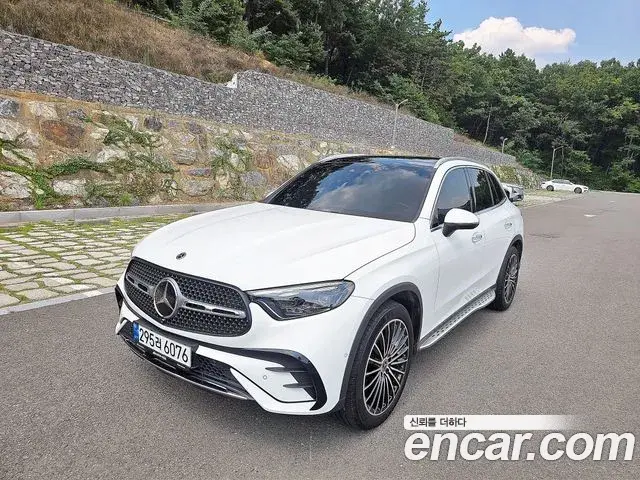 Mercedes-Benz GLC-Class 2023 — ფოტო 6/20