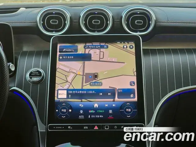 Mercedes-Benz GLC-Class 2023 — ფოტო 17/20