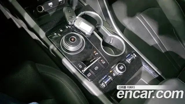 Kia K5 2021 — Şəkil 3/20