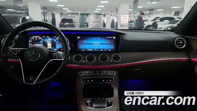 Mercedes-Benz E-Class 2021 — ფოტო 6/17