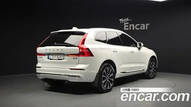Volvo XC60 2024 — Фото 2/20