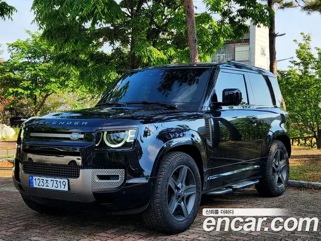 Land Rover Defender 2025 — Фото 10/20