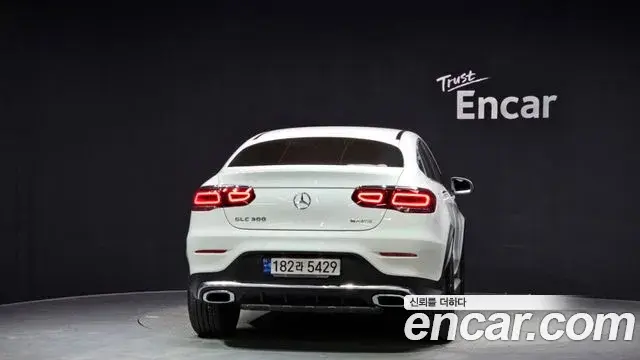 Mercedes-Benz GLC-Class 2023 — Şəkil 17/20