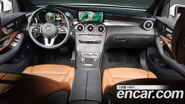 Mercedes-Benz GLC-Class 2023 — Şəkil 8/20