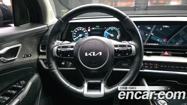 Kia Sportage 2021 — ფოტო 9/20