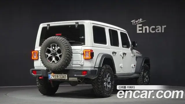 Jeep Wrangler 2022 — Фото 2/20