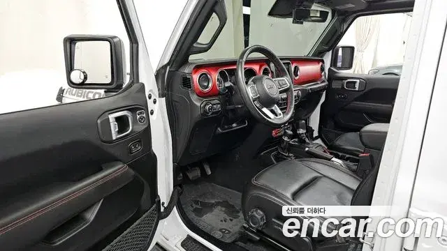 Jeep Wrangler 2022 — Фото 10/20