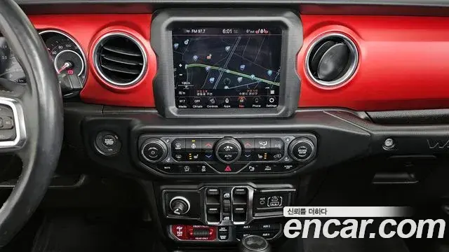 Jeep Wrangler 2022 — Фото 14/20