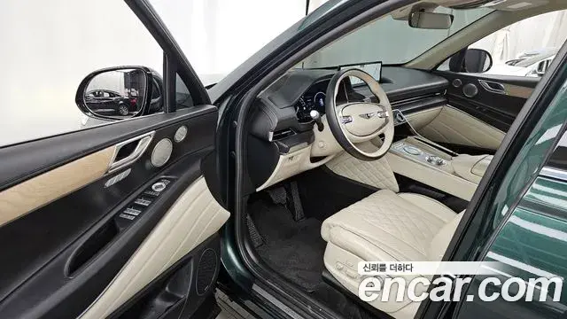 Genesis GV80 2021 — ფოტო 19/20