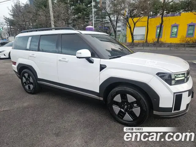 Hyundai Santa Fe 2024 — Photo 7/20