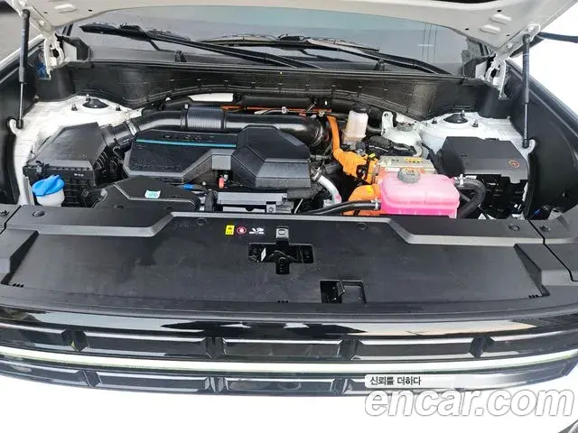 Hyundai Santa Fe 2024 — Photo 17/20