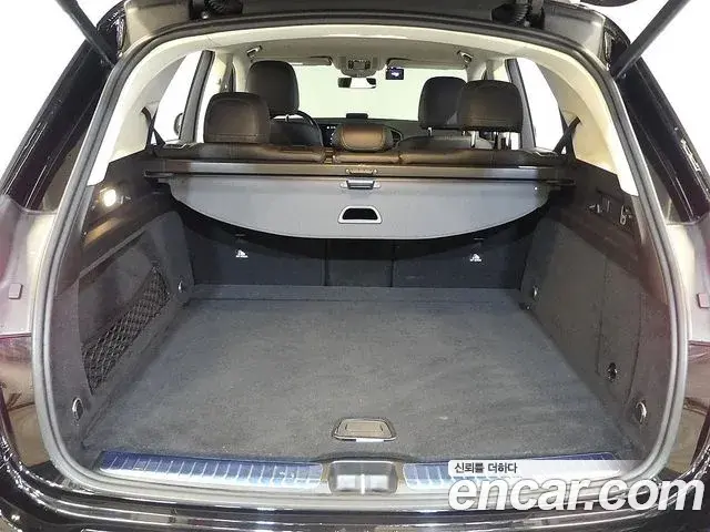 Mercedes-Benz GLE-Class 2019 — Photo 20/20