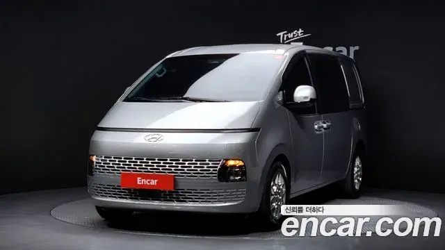 Hyundai Staria 2024 — ფოტო 5/20