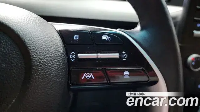 Hyundai Staria 2024 — ფოტო 3/20