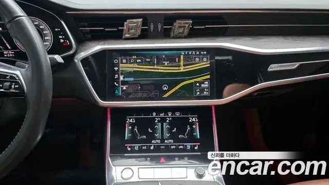 Audi A6 2020 — Photo 19/20