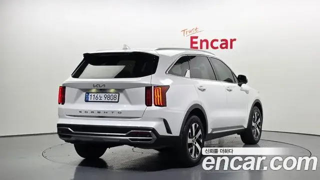 Kia Sorento 2021 — Фото 2/20