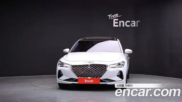 Genesis G70 2018 — ფოტო 7/20