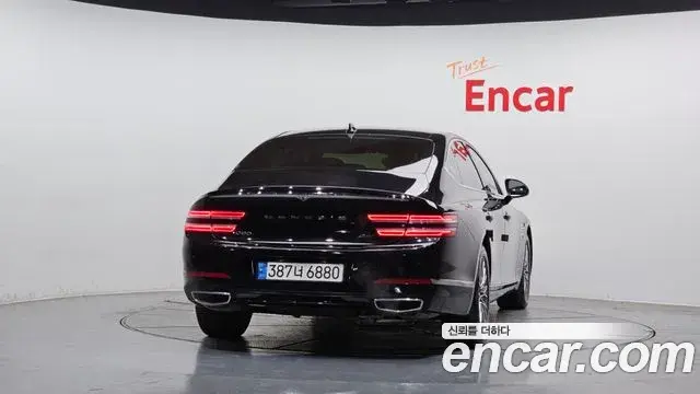 Genesis G80 2021 — ფოტო 14/20