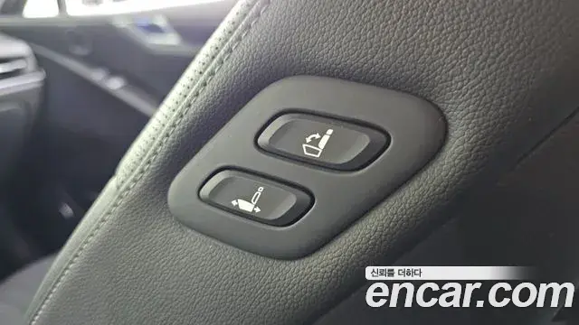 Genesis G80 2021 — ფოტო 12/20