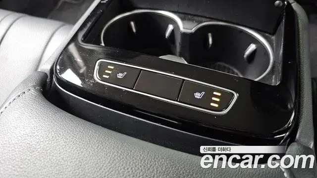 Genesis G80 2021 — ფოტო 13/20