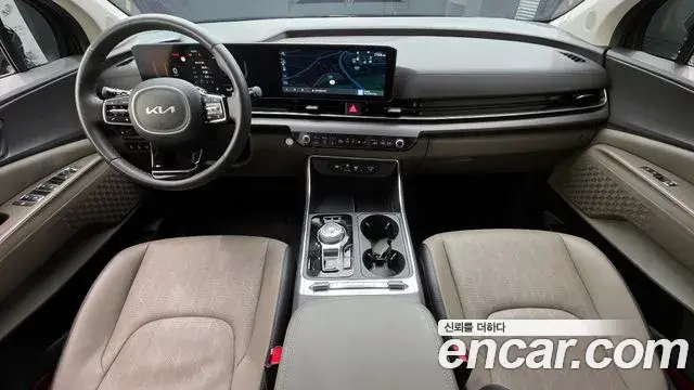 Kia Carnival 2024 — Photo 9/20