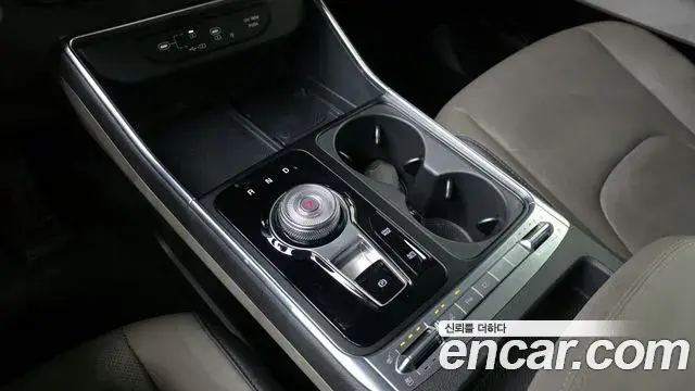 Kia Carnival 2024 — Photo 13/20