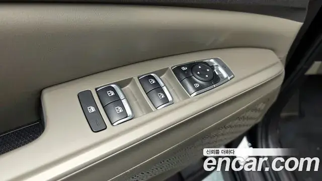 Kia Carnival 2024 — Photo 7/20