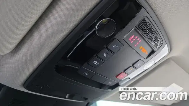 Kia Carnival 2024 — Photo 19/20