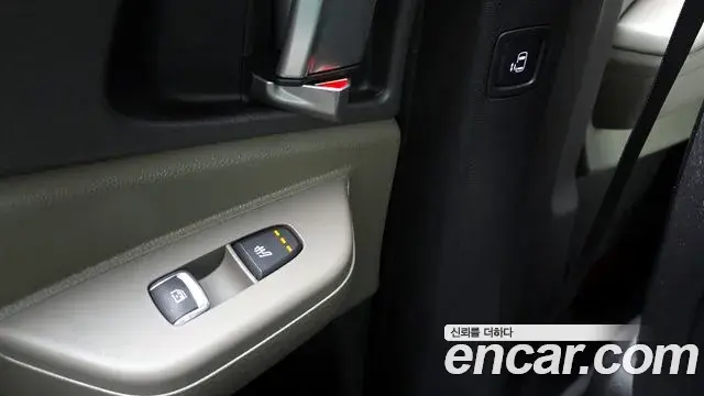 Kia Carnival 2024 — Photo 5/20