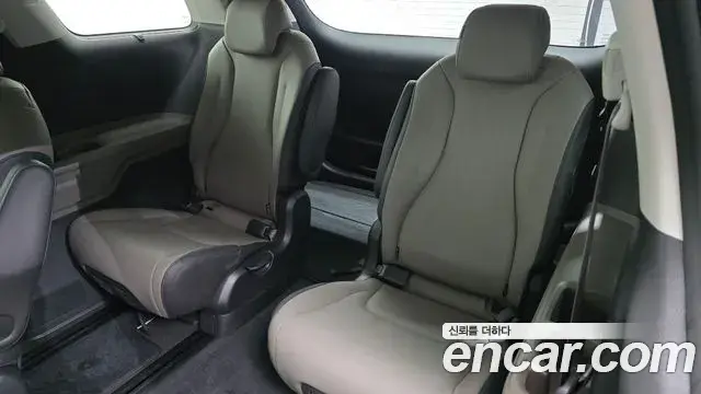 Kia Carnival 2024 — Photo 16/20