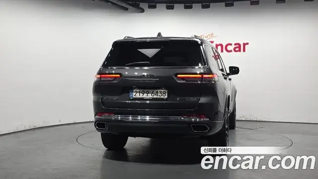 Jeep Grand Cherokee 2022 — Şəkil 4/20