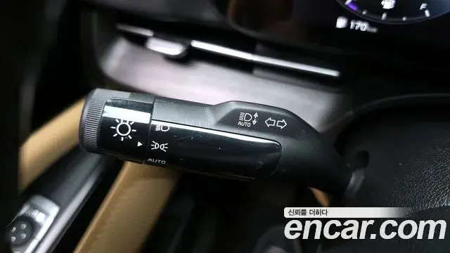 Kia Carnival 2020 — Фото 18/20