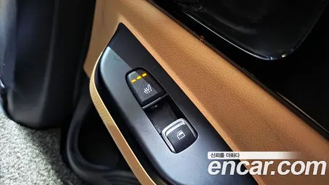 Kia Carnival 2020 — Фото 19/20