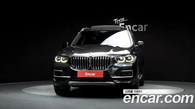 BMW X5 2021 — Фото 3/20