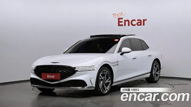 Genesis G90 2022 — Şəkil 19/20
