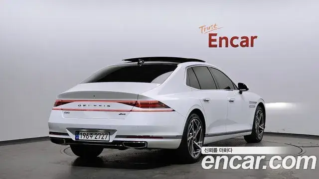 Genesis G90 2022 — Şəkil 13/20