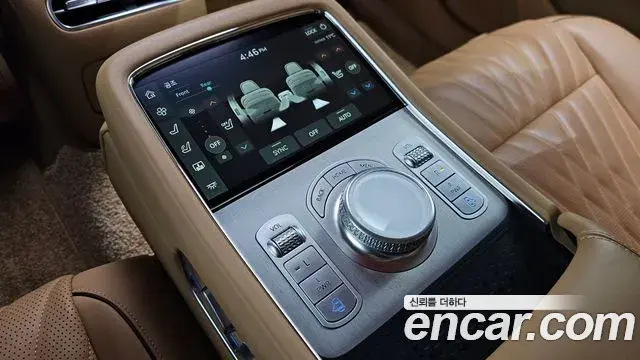 Genesis G90 2022 — Şəkil 9/20