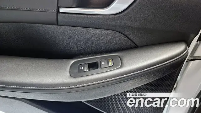 Hyundai Sonata Hybrid 2022 — ფოტო 14/20