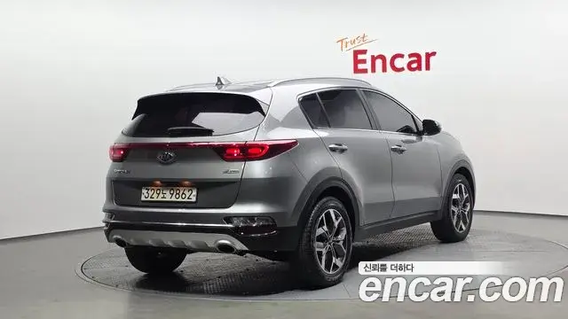 Kia Sportage The Bold 2020 — Фото 2/20