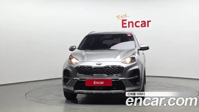 Kia Sportage The Bold 2020 — Фото 3/20