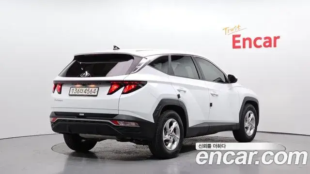Hyundai Tucson Hybrid 2022 — Photo 13/20