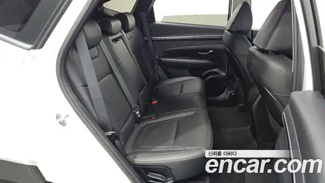 Hyundai Tucson Hybrid 2022 — Photo 5/20
