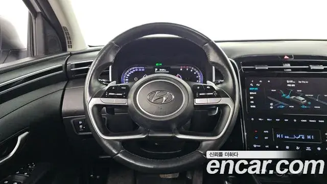 Hyundai Tucson Hybrid 2022 — Photo 9/20