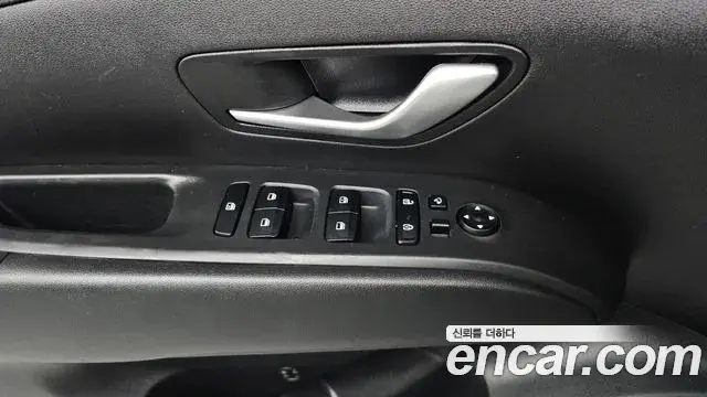 Hyundai Tucson Hybrid 2022 — Photo 10/20