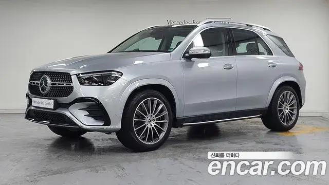 Mercedes-Benz GLE-Class 2025 — Photo 4/20