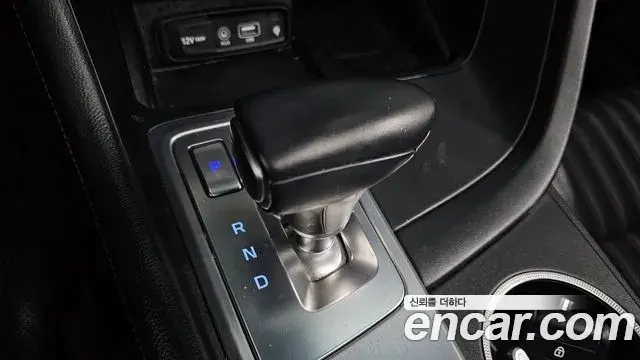 Genesis G70 2018 — Photo 6/20