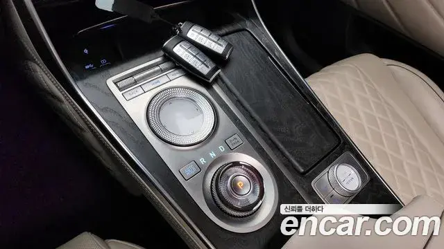 Genesis GV80 2022 — Şəkil 18/20