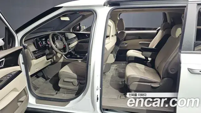 Kia Carnival 2022 — Фото 10/20